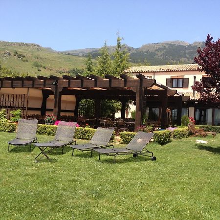 Willa Agriturismo Terravecchia Castellana Sicula Zewnętrze zdjęcie