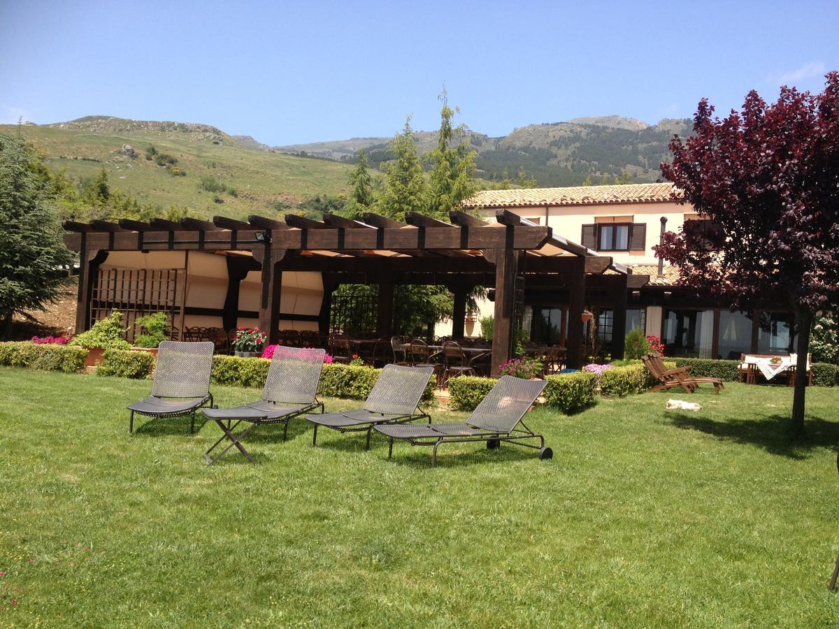 Willa Agriturismo Terravecchia Castellana Sicula Zewnętrze zdjęcie