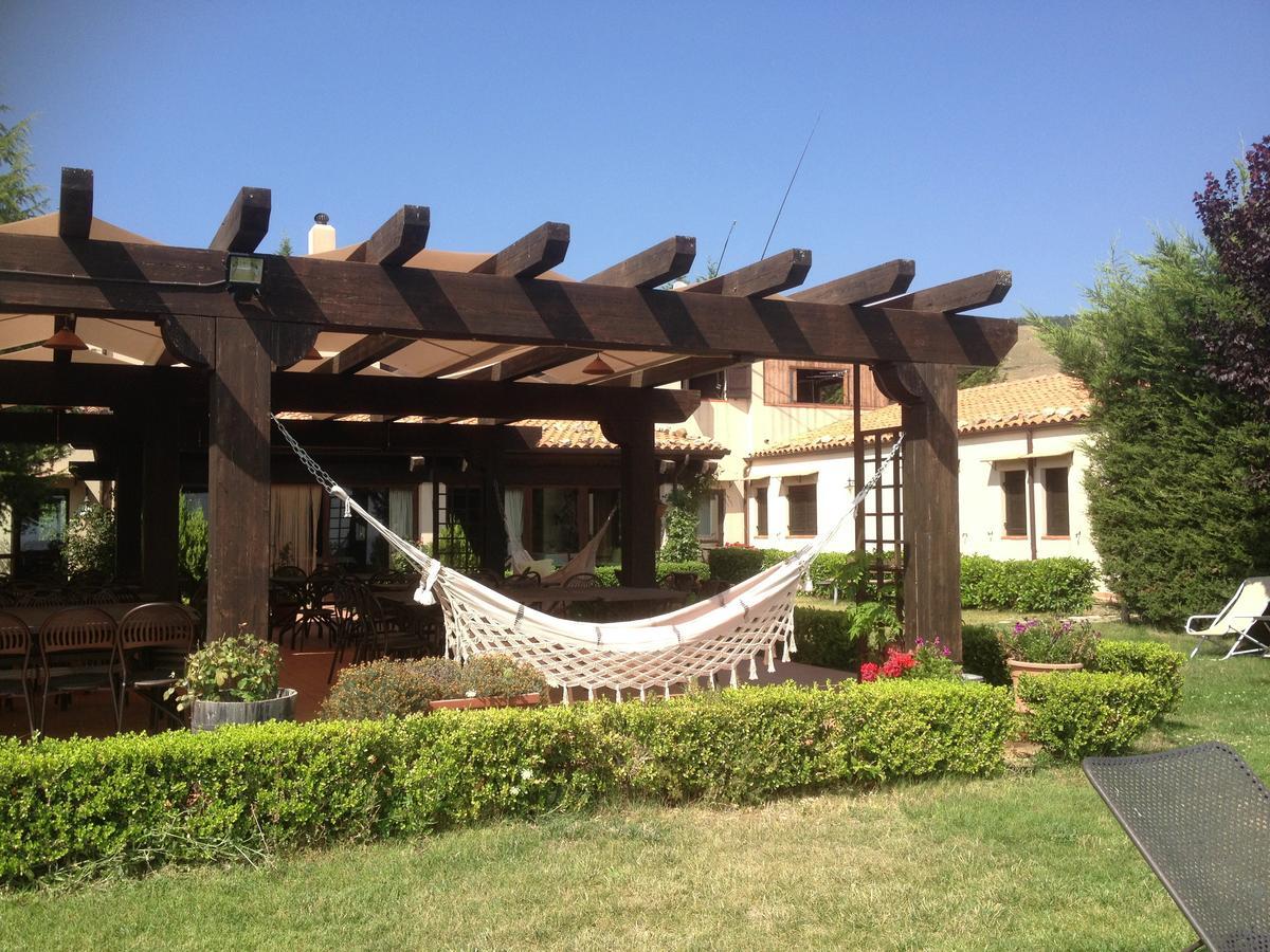 Willa Agriturismo Terravecchia Castellana Sicula Zewnętrze zdjęcie